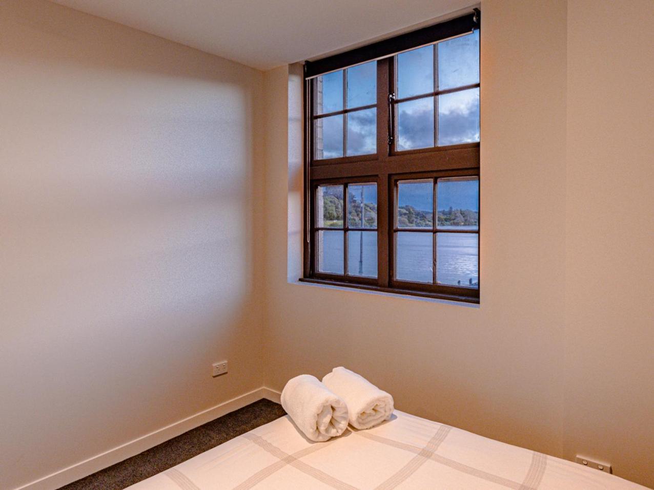 Johnston Apartments - Award-Winning Building, Your Unforgettable Stay Whanganui Buitenkant foto