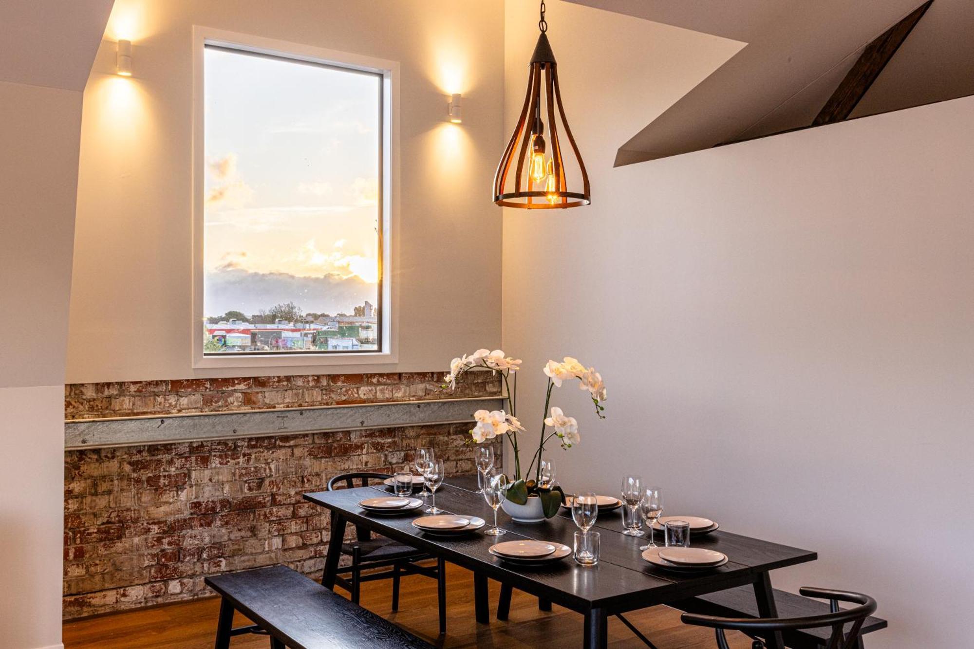 Johnston Apartments - Award-Winning Building, Your Unforgettable Stay Whanganui Buitenkant foto