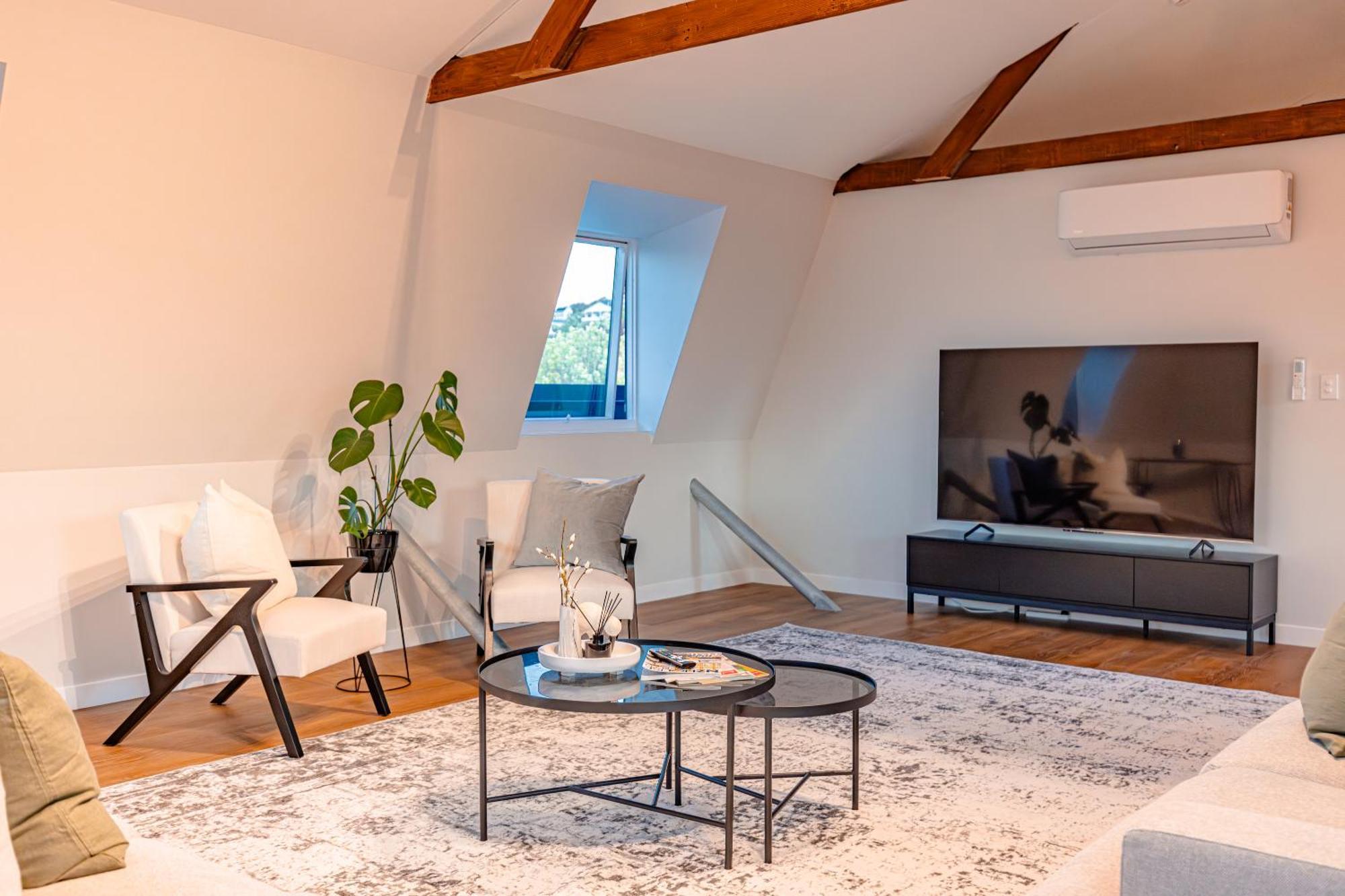 Johnston Apartments - Award-Winning Building, Your Unforgettable Stay Whanganui Buitenkant foto