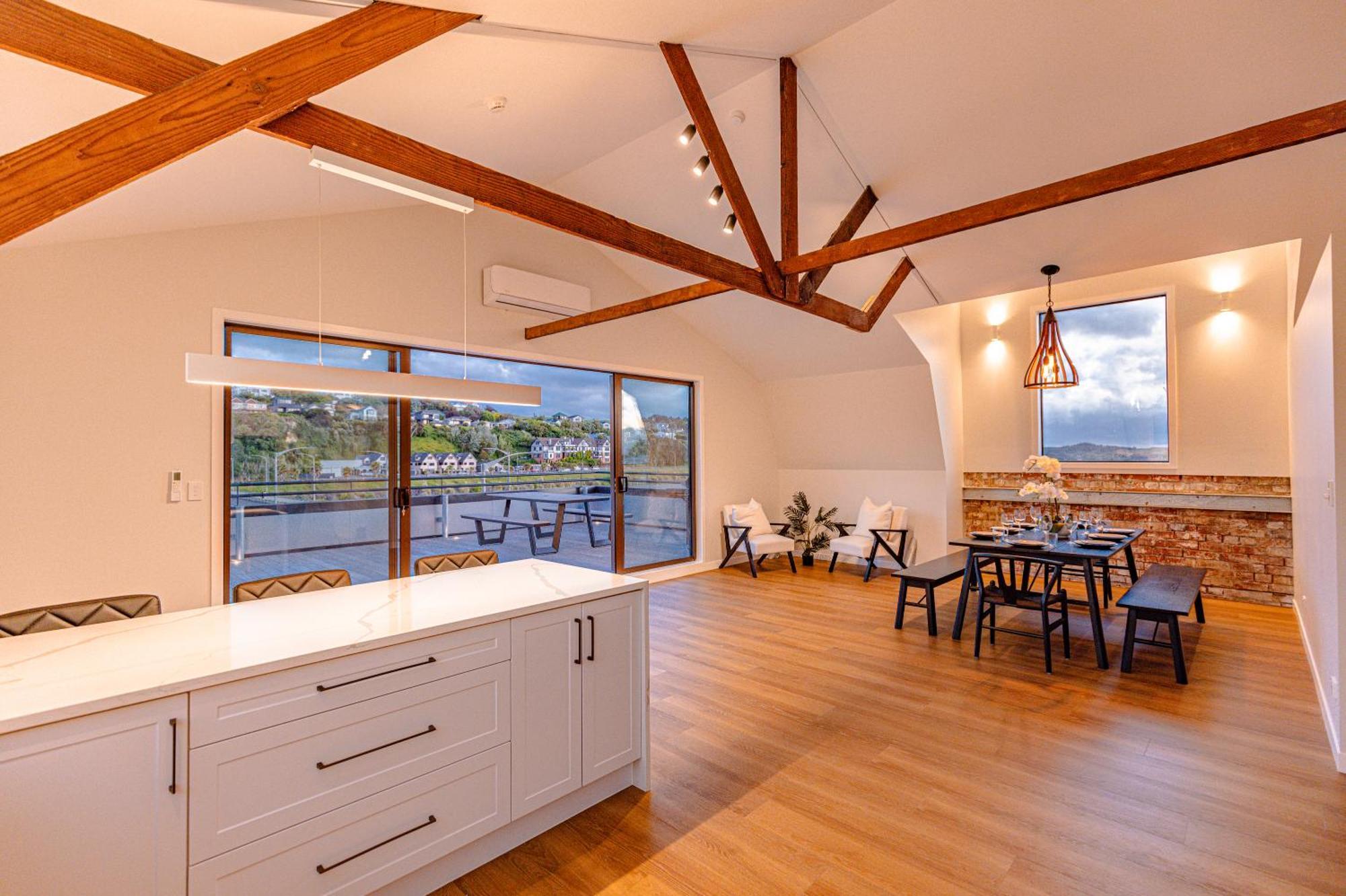 Johnston Apartments - Award-Winning Building, Your Unforgettable Stay Whanganui Buitenkant foto