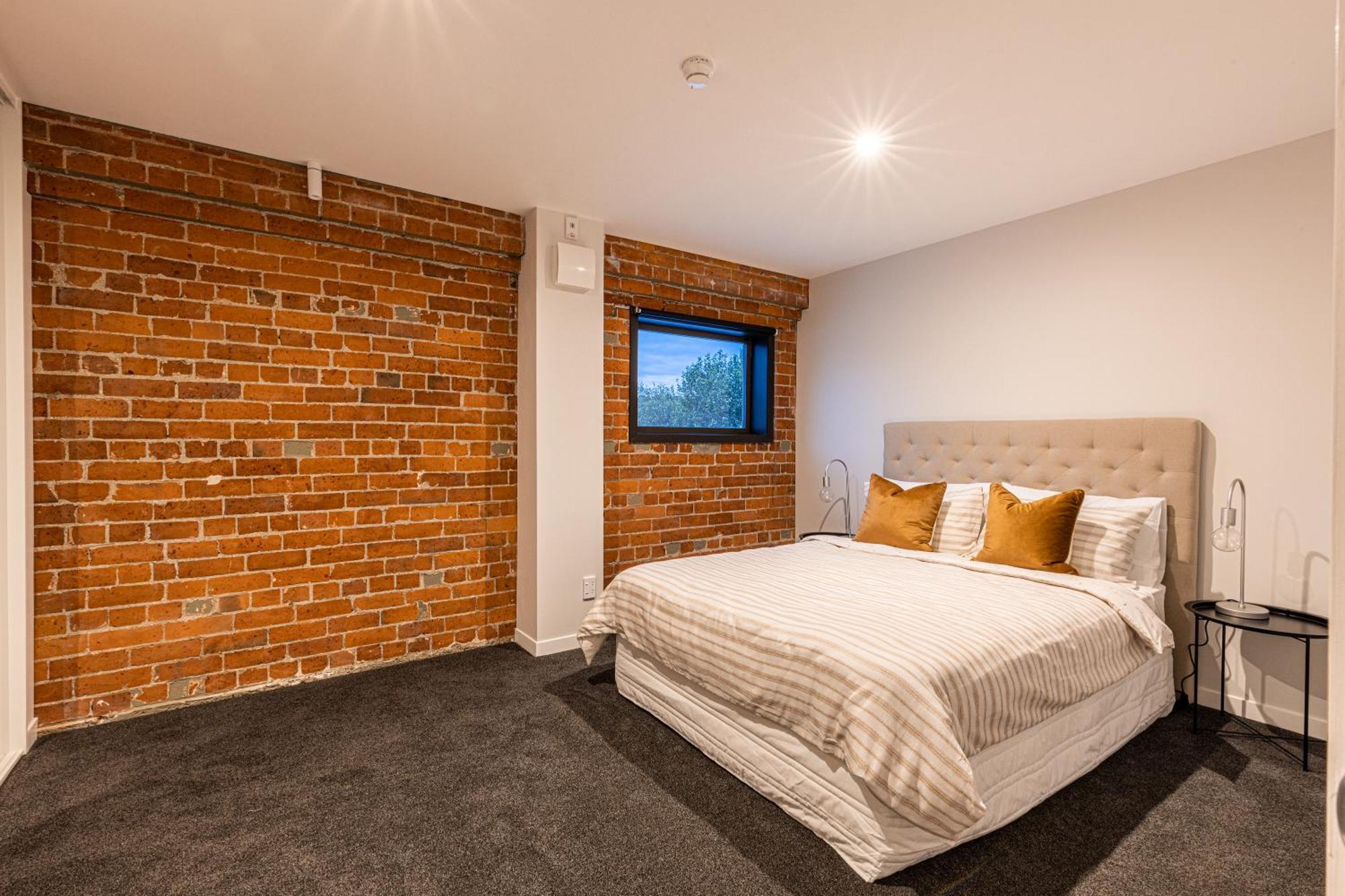 Johnston Apartments - Award-Winning Building, Your Unforgettable Stay Whanganui Buitenkant foto