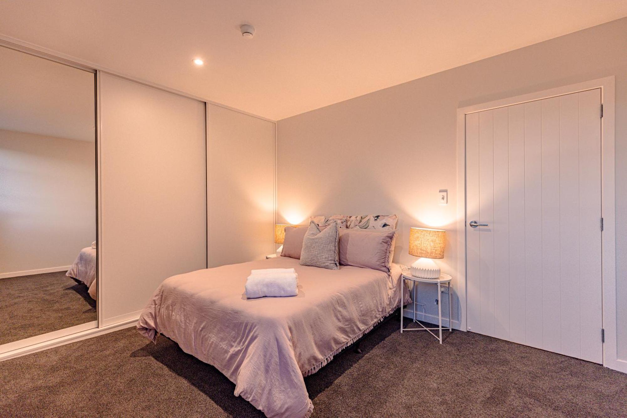 Johnston Apartments - Award-Winning Building, Your Unforgettable Stay Whanganui Buitenkant foto