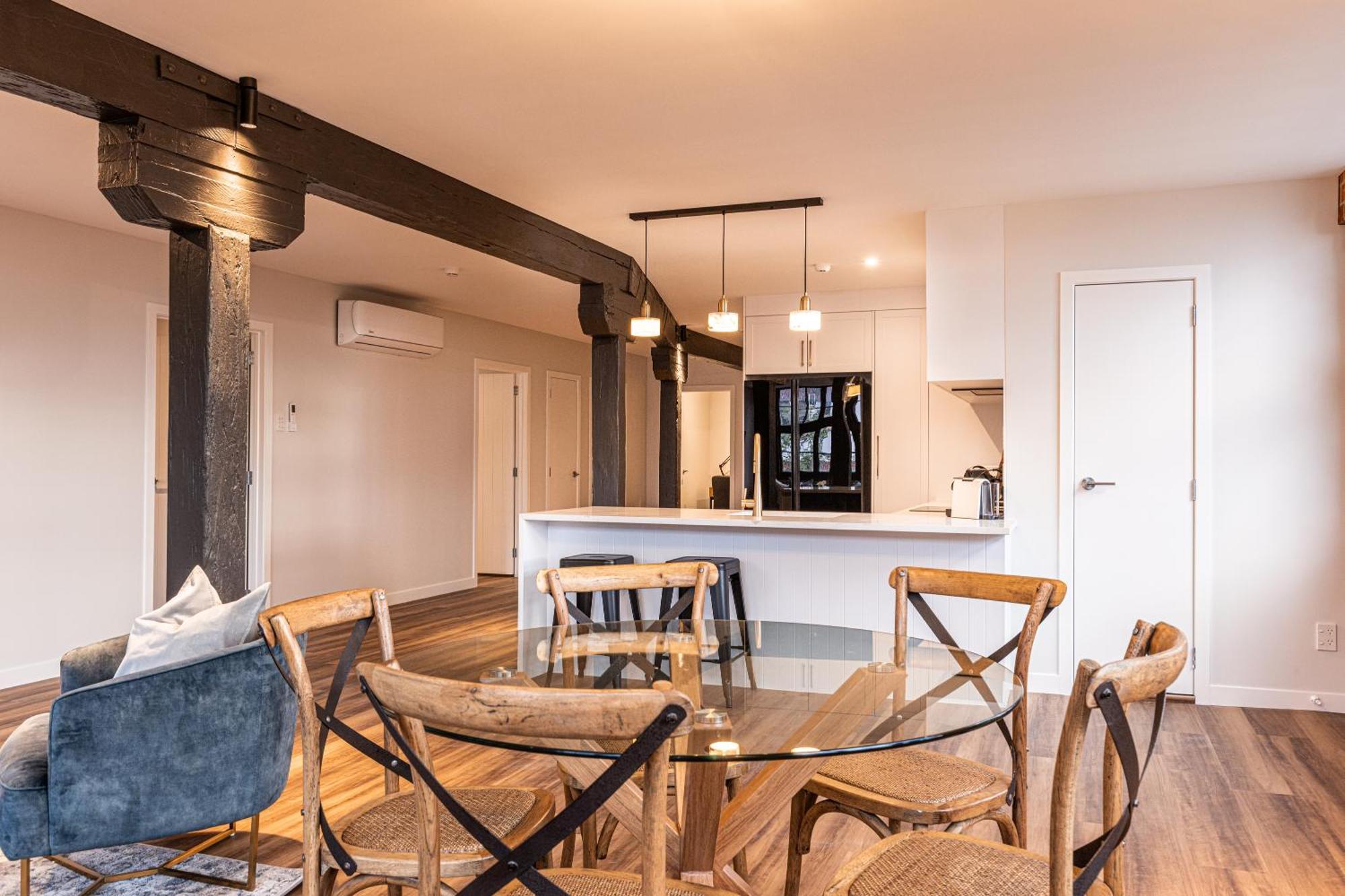 Johnston Apartments - Award-Winning Building, Your Unforgettable Stay Whanganui Buitenkant foto