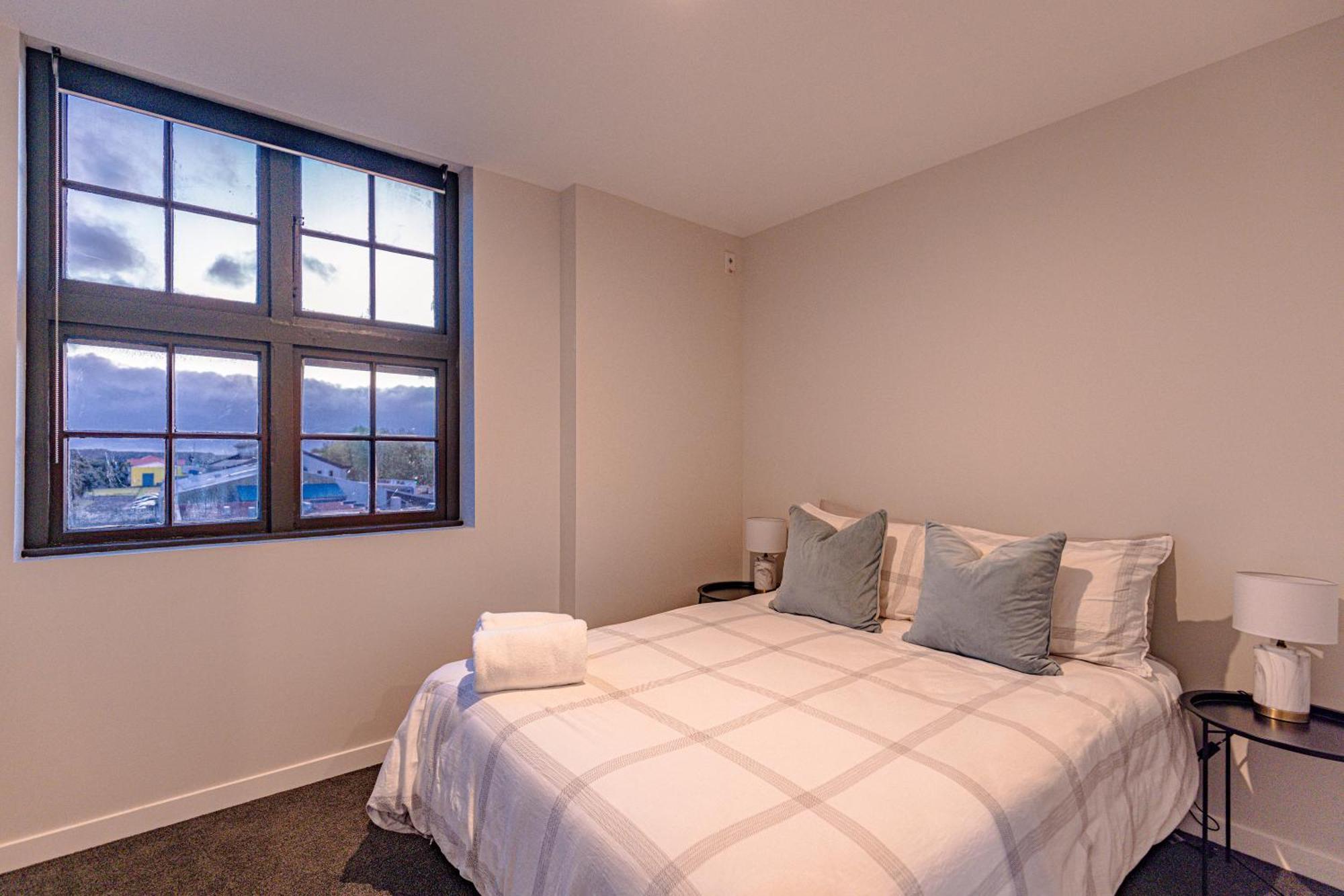 Johnston Apartments - Award-Winning Building, Your Unforgettable Stay Whanganui Buitenkant foto