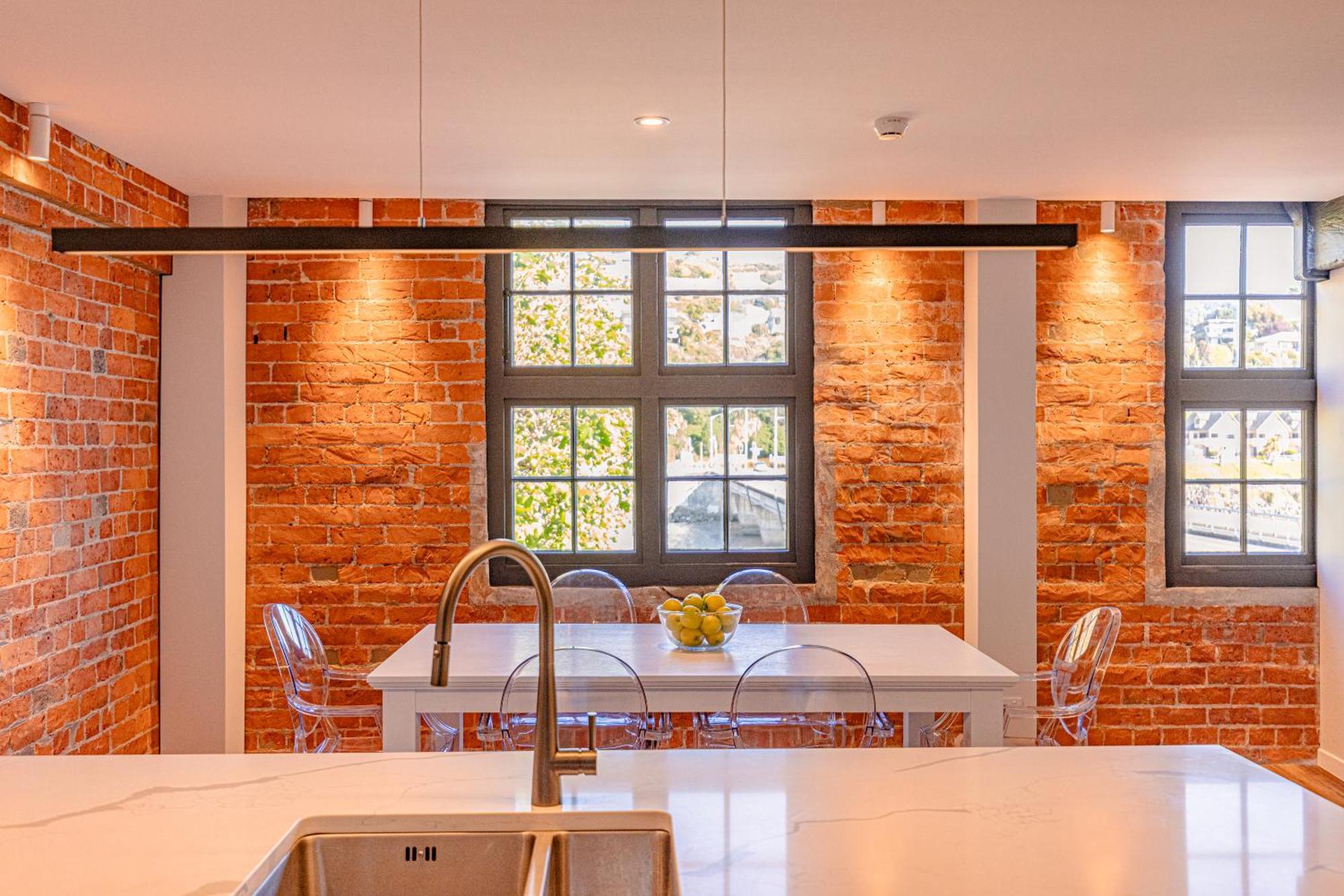 Johnston Apartments - Award-Winning Building, Your Unforgettable Stay Whanganui Buitenkant foto